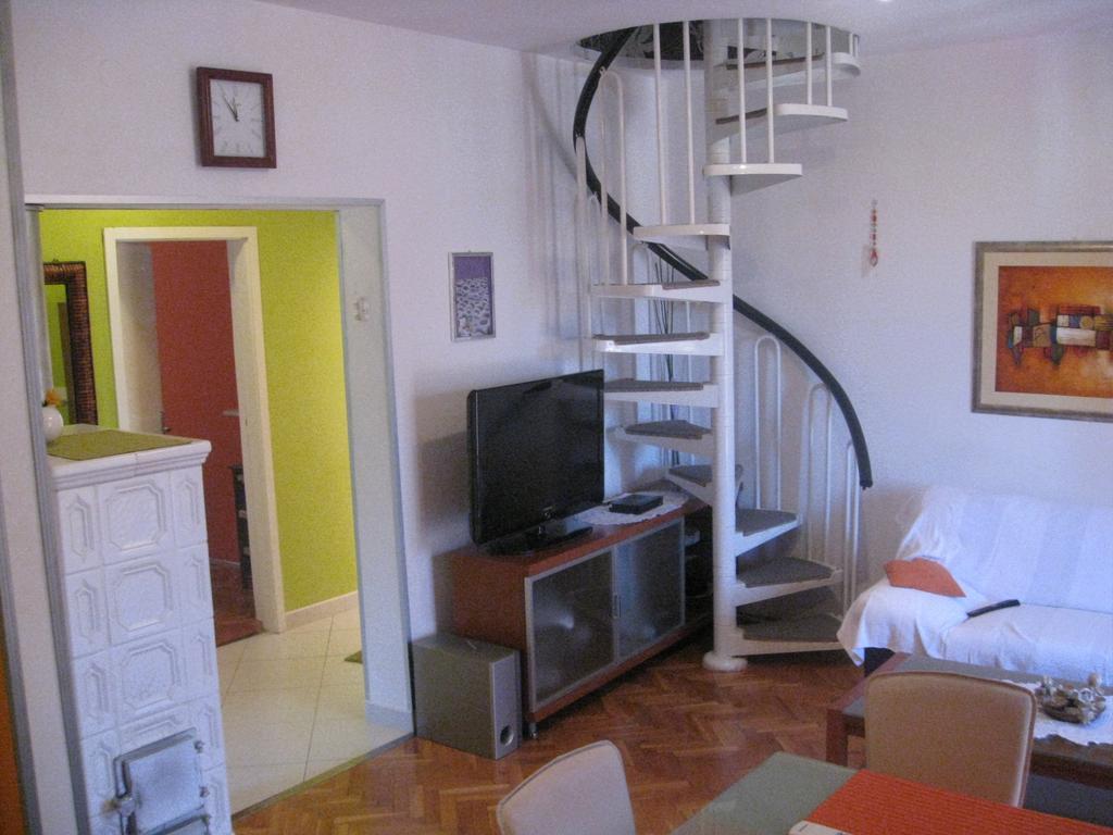 Villa Volga Jelsa  Rum bild